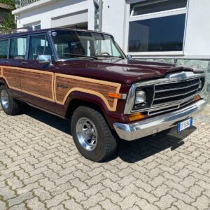 Jeep Grand Wagoneer